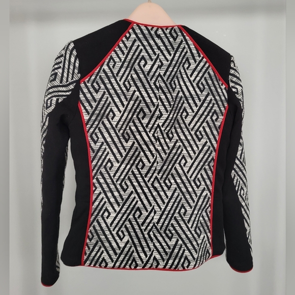 Size 6 H&M blazer - Picture 2 of 3